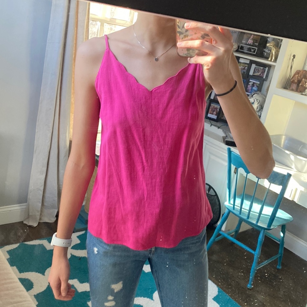 Scalloped linen tank